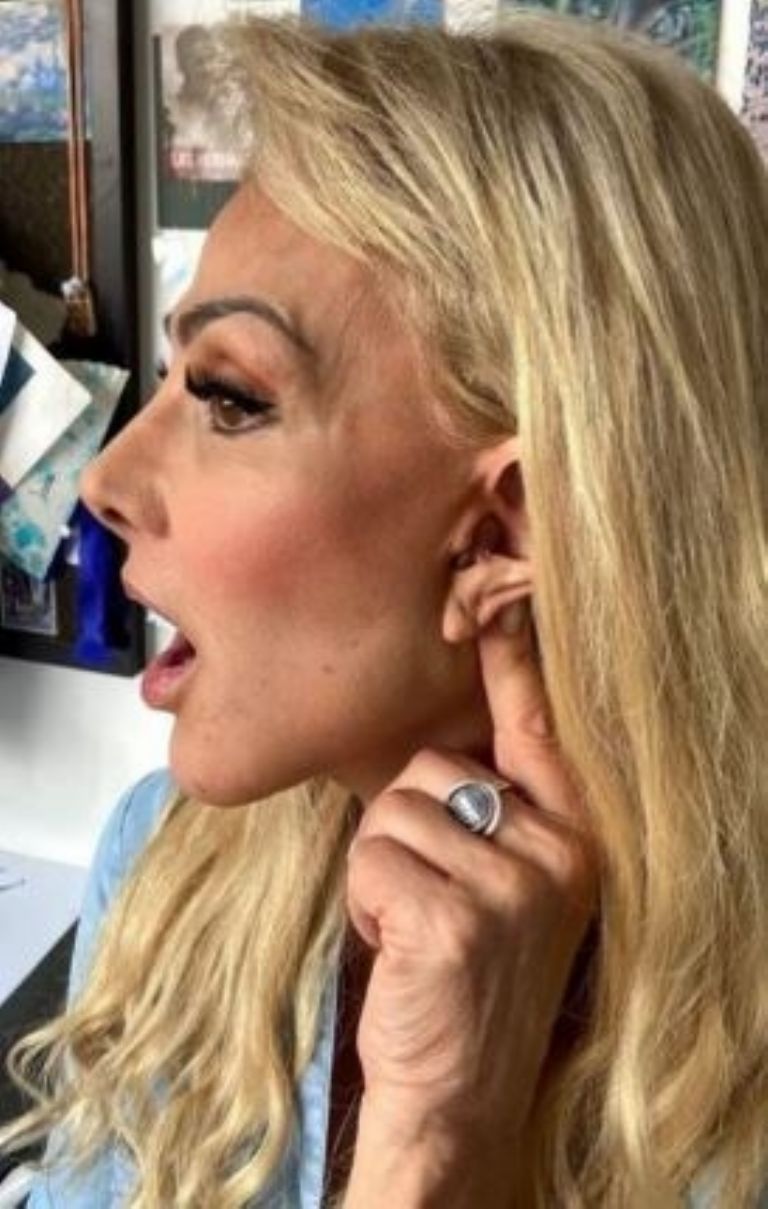 Olivia Collins confesó que es sorda