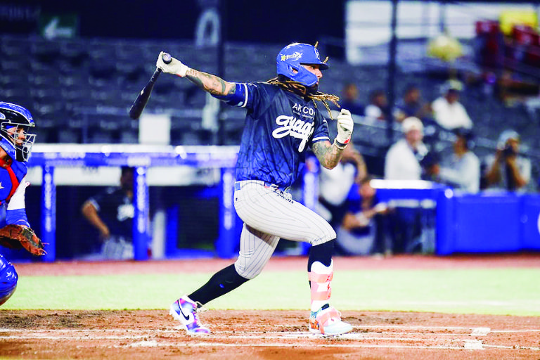 Yaquis vence a Charros