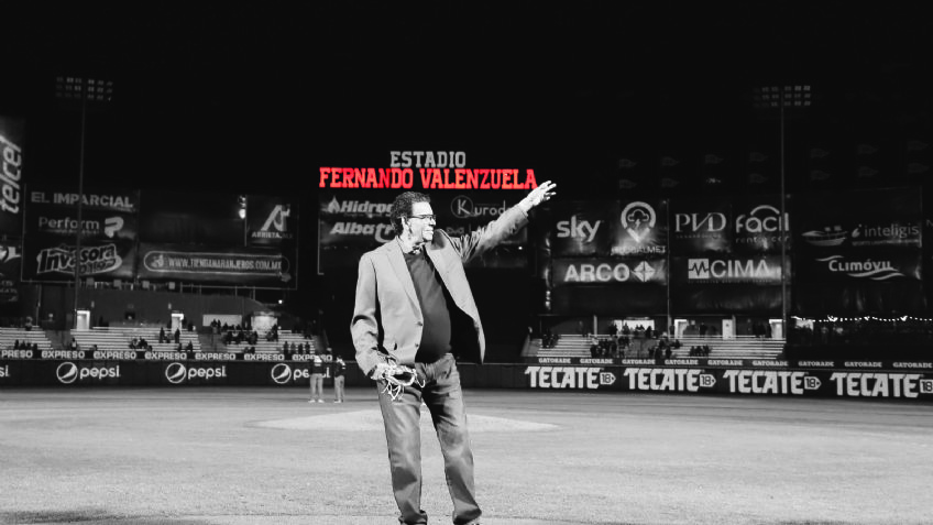 El ‘Rey de los Deportes’ llora la pérdida de Fernando Valenzuela: Así lo despiden