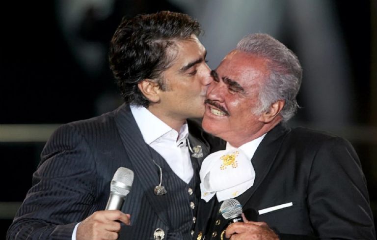 Alejandro Fernández revela que discutió con Vicente