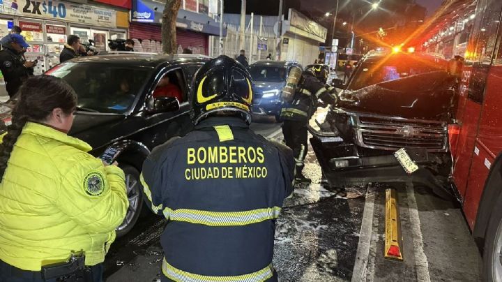 Caos en CDMX: Fatídico accidente en Insurgentes Sur deja una víctima; Suburban choca con MB