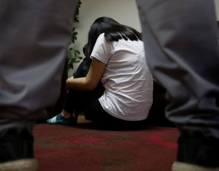 Menor de 12 años es abusada por sujeto que conoció en Internet