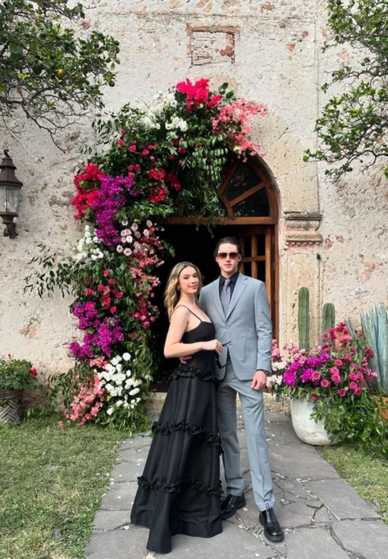 Mía Rubín y Tarik Othon huyen de la CDMX 