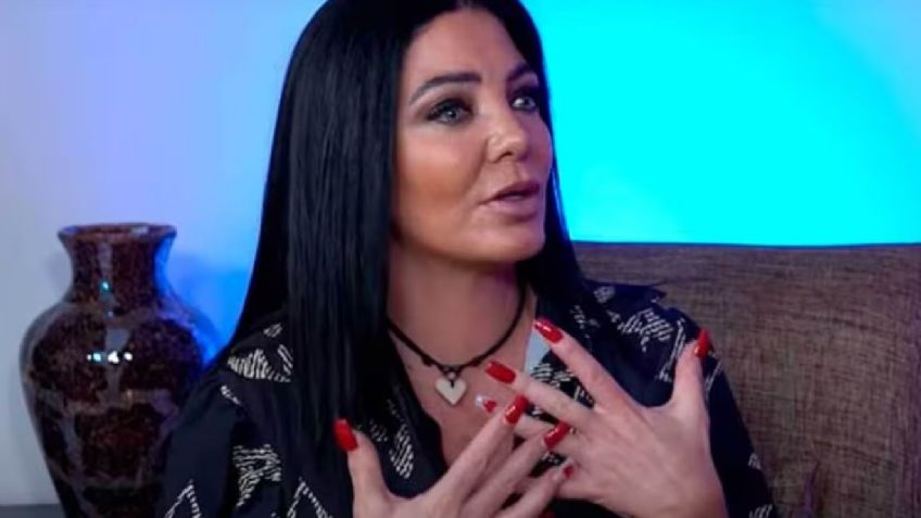 Paola Durante saca el colmillo y le hace grosería a toda la prensa: "No se vale"