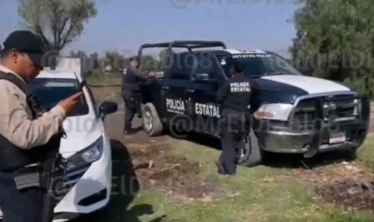 Cuerpos abandonados en Tecámac, foto @MrElDiablo8
