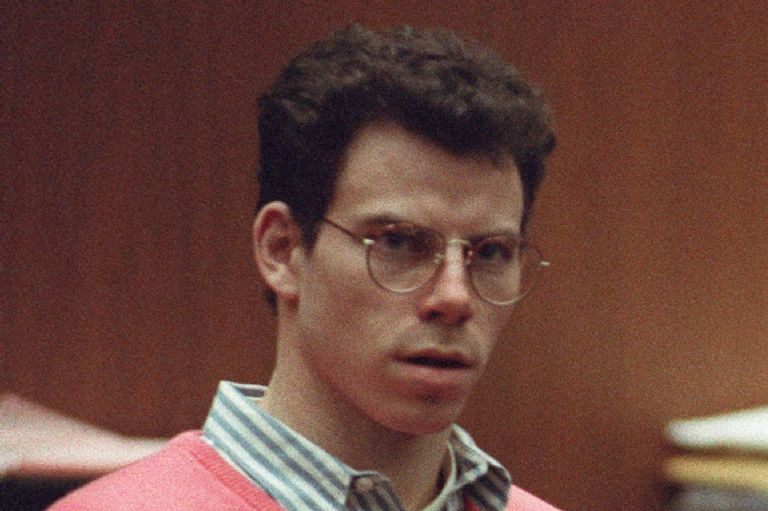 Maryfer Centeno analiza la letra de Erik Menéndez