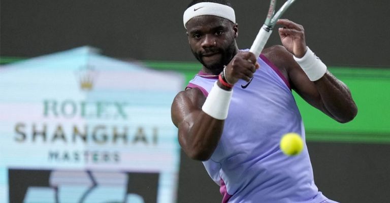 El tenista podría recibir una dura sanción por su reacción