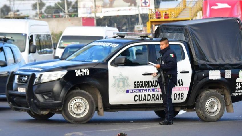 VIDEO: Sicarios ejecutan de balazo en la cabeza a hombre en Ecatepec y tiran su cuerpo