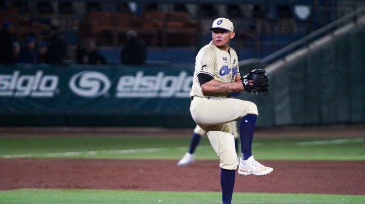 Lara luce intratable en la lomita y los Yaquis se quedan con el primero de la serie ante Algodoneros