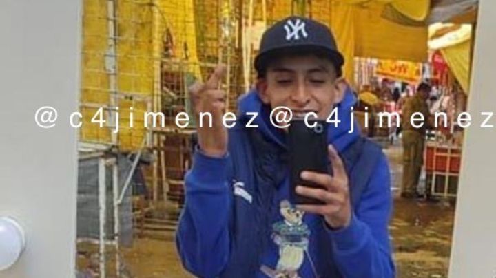 Imágenes Fuertes: Sicarios acribillan a extorsionador de la Unión Tepito; iba en su moto