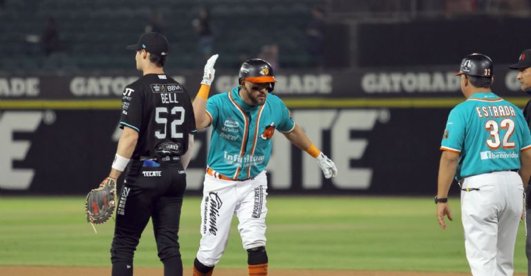 Murillo presente con Naranjeros
