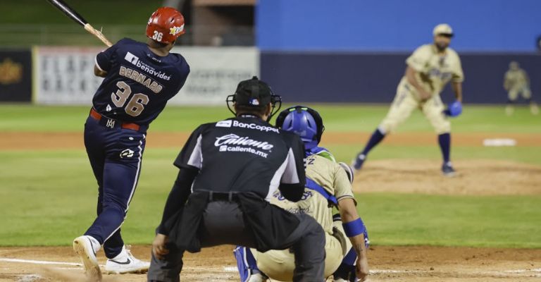 Bernard fue el héroe del triunfo emplumado