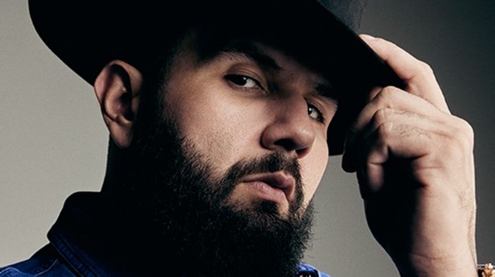 Carin León celebra con espectacular fiesta de cumpleaños a Meylin Zúñiga