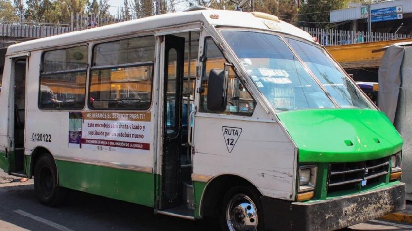 ¡Dale, con la silla!: Captan en VIDEO pelea entre choferes de microbuses en Iztapalapa