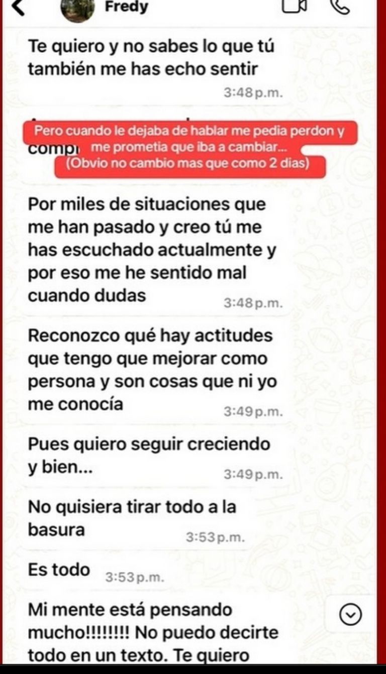 Ana Cisneros exhibe conversaciones en las que 'Lapizito' la violentaba