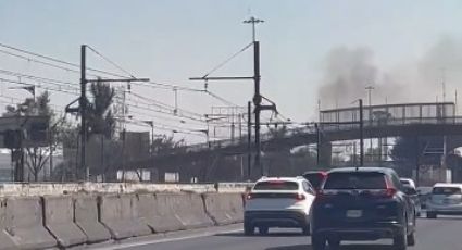 Alerta por fuego cerca del Metro; graban humo por el Canal de San Juan de la Línea A