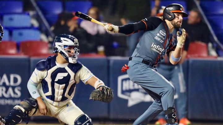 Los Naranjeros de Hermosillo dejan en el terreno de juego a los Sultanes de Monterrey