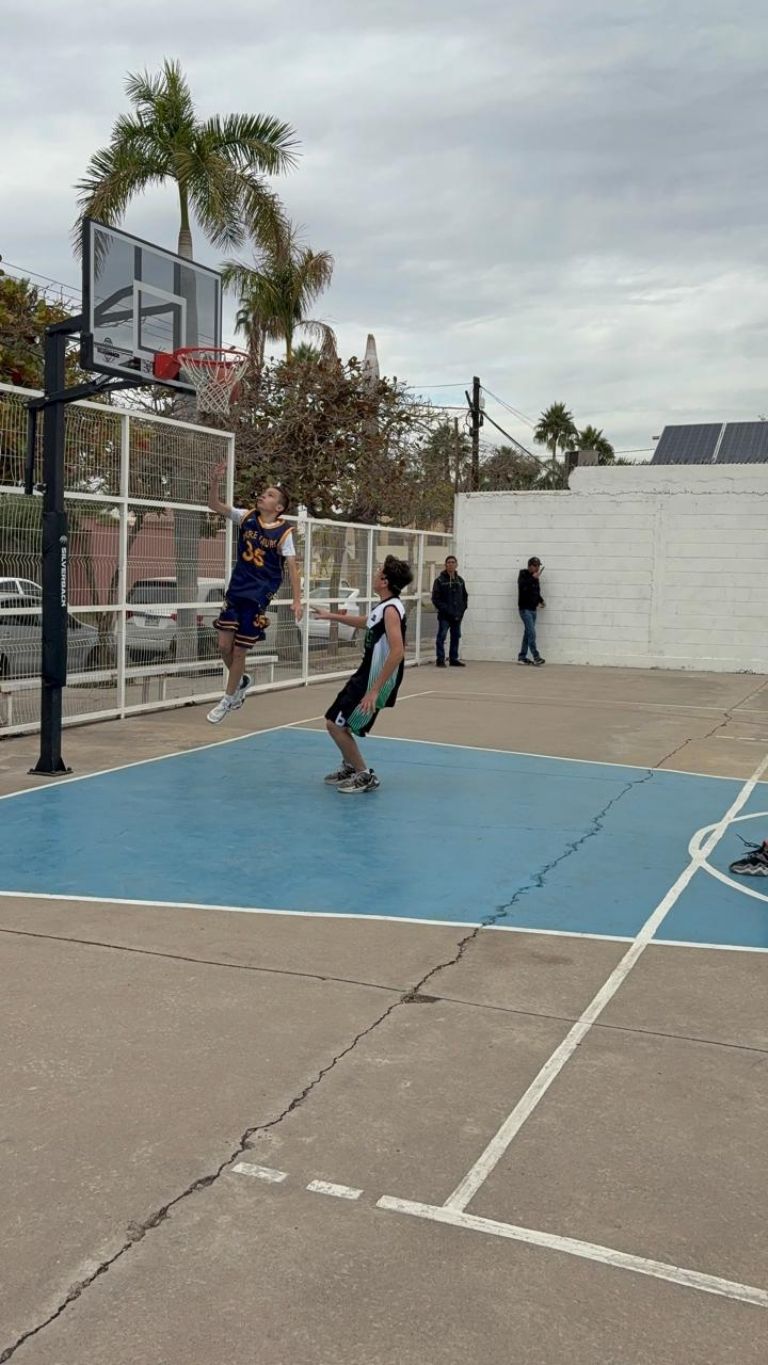 Óscar López brilló en la victoria del El Instituto Pierre Faure