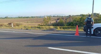 Localizan cuerpo al lado de la autopista Culiacán-Mazatlán, cerca de La Cruz de Elota