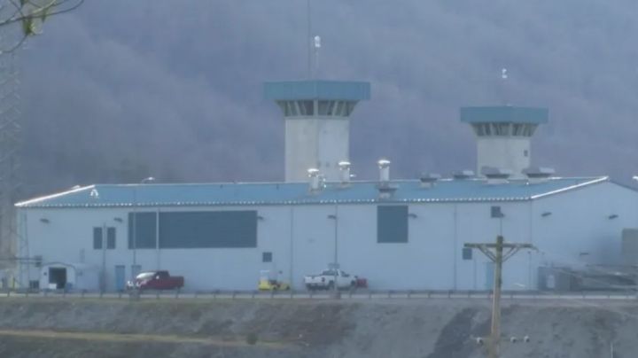 USP Lee: Estas son las condiciones de la prisión a la que trasladaron a García Luna