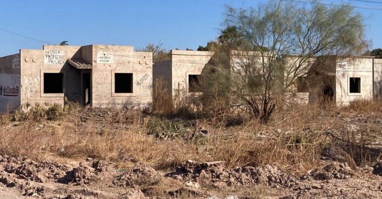 En el sector hay muchas casas abandonadas.