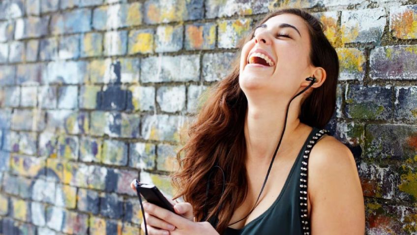 ¡Ponte tus audífonos! Estas fueron las canciones favoritas más escuchadas de 2024