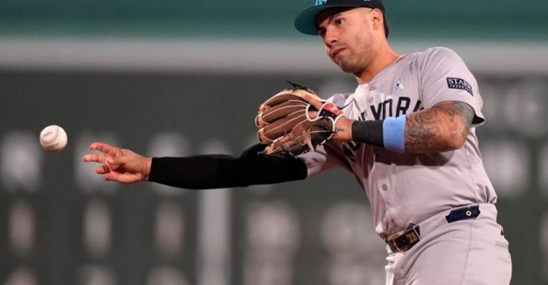 El infielder cubrirá la segunda colchoneta con Detroit