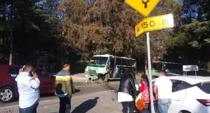 VIDEO: Accidente en la México-Cuernavaca deja varios heridos; transporte público involucrado