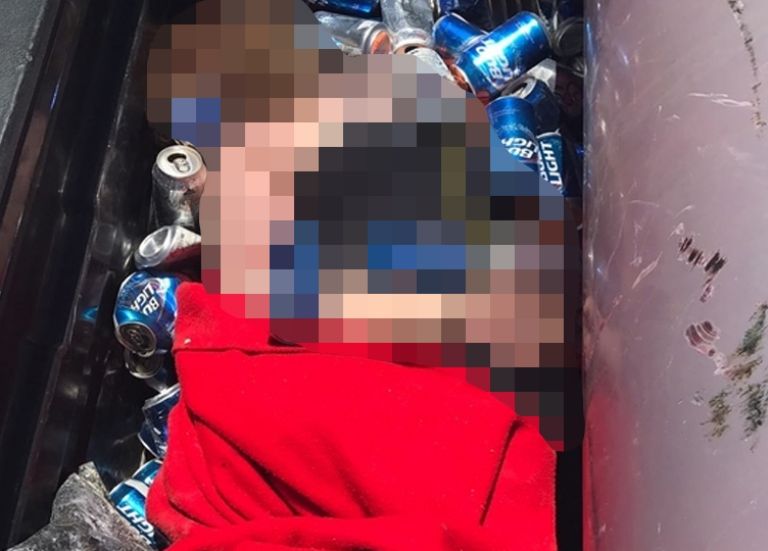 El cuerpo de Rubí fue hallado entre latas de cervezas