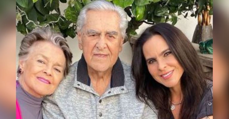 Eric del Castillo aparece como nunca antes tras usar silla de ruedas y deja en shock