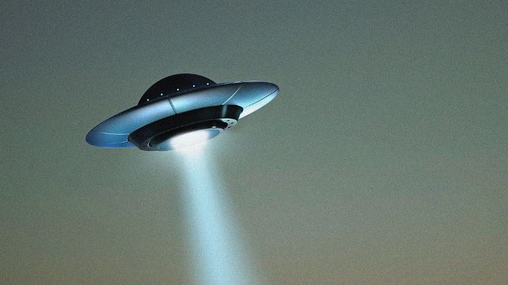 Video de presunto OVNI en Arizona se vuelve viral; aseguran que eran extraterrestres