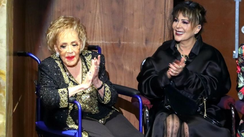 Alejandra Guzmán regresa al escenario tras muerte de Silvia Pinal; le envía emotivo mensaje