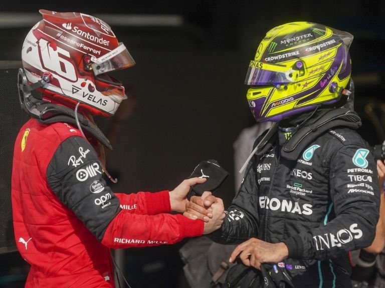 Lewis Hamilton llegaría a Ferrari en 2025