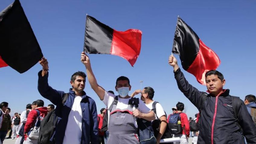 Secretaría del Trabajo está pendiente de huelga en Audi México: AMLO respalda al sindicato