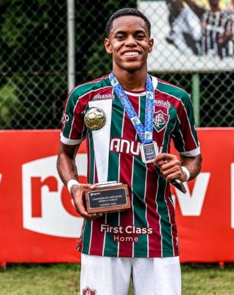 Selección Mexicana convoca a Matheus Reis