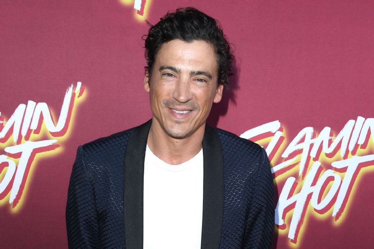 Andrew Keegan