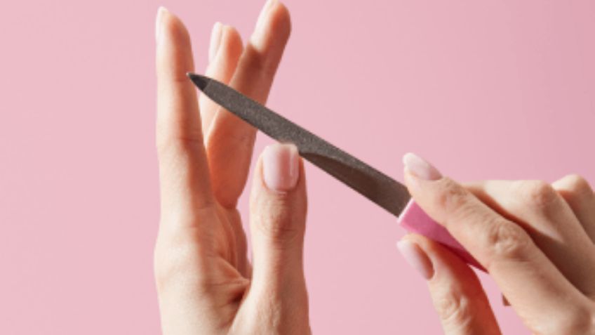 Uñas: 3 errores que hay que evitar por completo al limarlas para no dañarlas