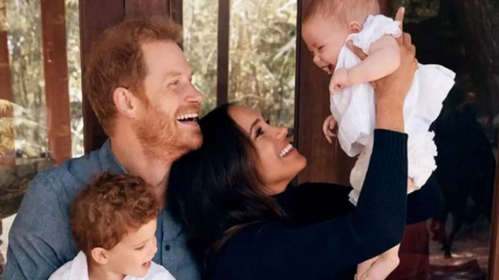 Golpe a la Familia Real Británica: Harry y Meghan Markle cambian los apellidos de sus hijos