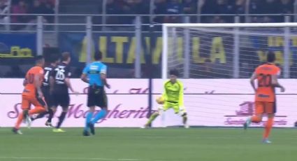 VIDEO: El 'oso' de Guillermo Ochoa en la goleada de 4-0 del Inter sobre Salernitana