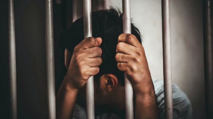 Pedro mató a golpes a su propio padre en vivienda de Sinaloa; fue detenido y vinculado