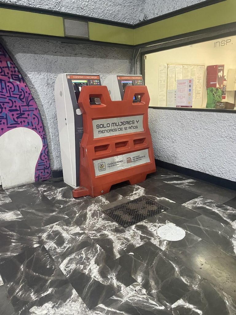Escasez de tarjetas en el Metro