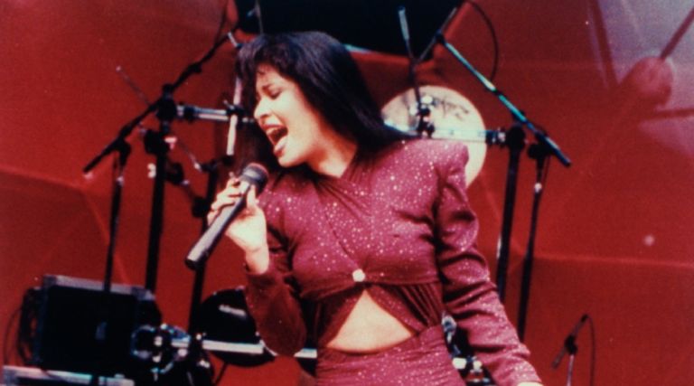 Selena Quintanilla habría tenido un romance extramarital