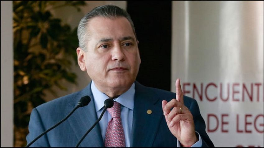 Manlio Fabio Beltrones se registra como candidato al Senado en Sonora