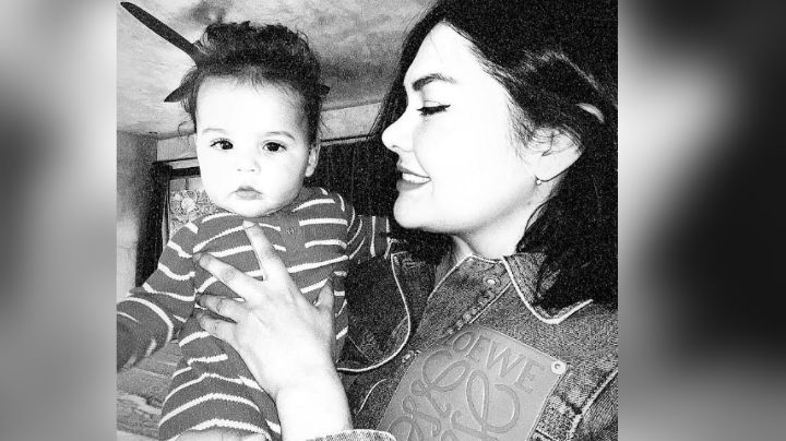 VIDEO: Yuridia enternece al presentar a Benicio, su hijo, en pleno concierto del Auditorio