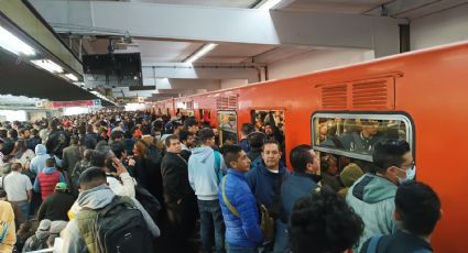 Colapsa la Línea 3 del Metro: Usuarios reportan media hora de retraso por retiro de tren