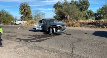 Baches gigantes en carretera de Sonora provocan graves accidentes: FOTOS