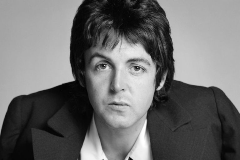Paul McCartney revela la vergonzosa charla con su madre que inspiró la icónica 'Yesterday' 