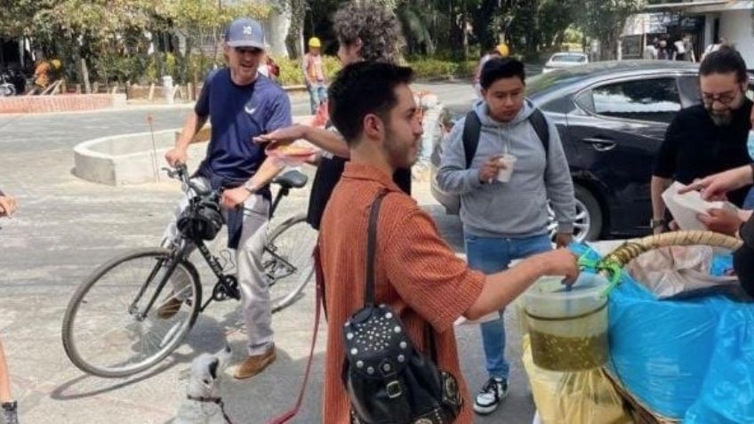 Owen Wilson llega a puesto de tacos de canasta en la CDMX; así fue captado