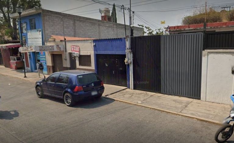 Antros clandestinos en FES Acatlán