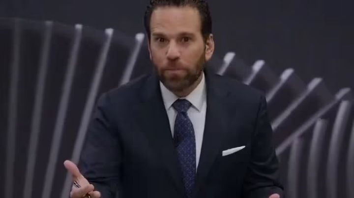 Carlos Loret de Mola llega al juzgado tras la demanda de Pío López Obrador y esto sucede